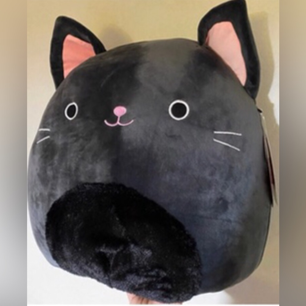16” Bambalina the Black Cat Squishmallow (S16) Rare. New With Tags.  🐈‍⬛